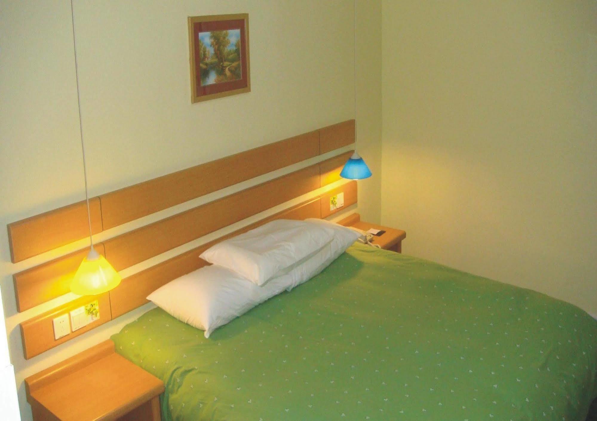Home Inn Guangzhou Eksteriør billede